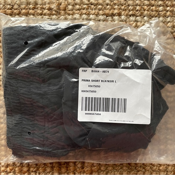 NEW Free People Prima Shorts In Black - Picture 9 of 15